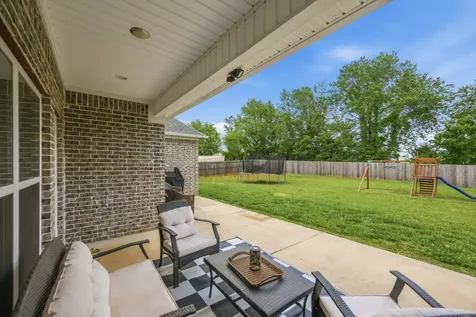 460 Connor Lane Lexington TN 38351