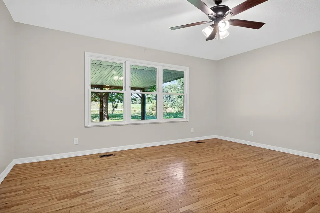 5267 E Green Hill Road Rock Island TN 38581