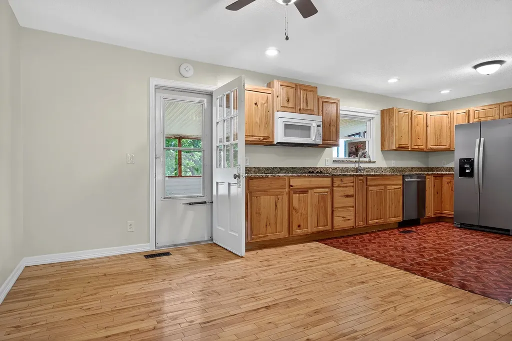 5267 E Green Hill Road Rock Island TN 38581