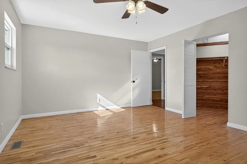 5267 E Green Hill Road Rock Island TN 38581