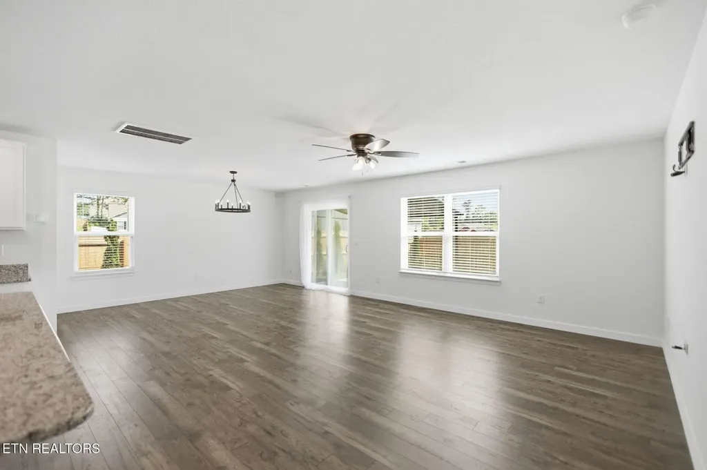 7741 Belhaven Lane Knoxville TN 37918