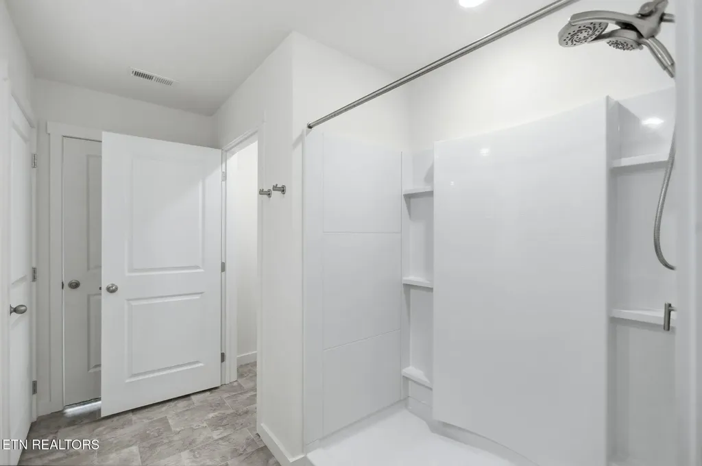 7741 Belhaven Lane Knoxville TN 37918