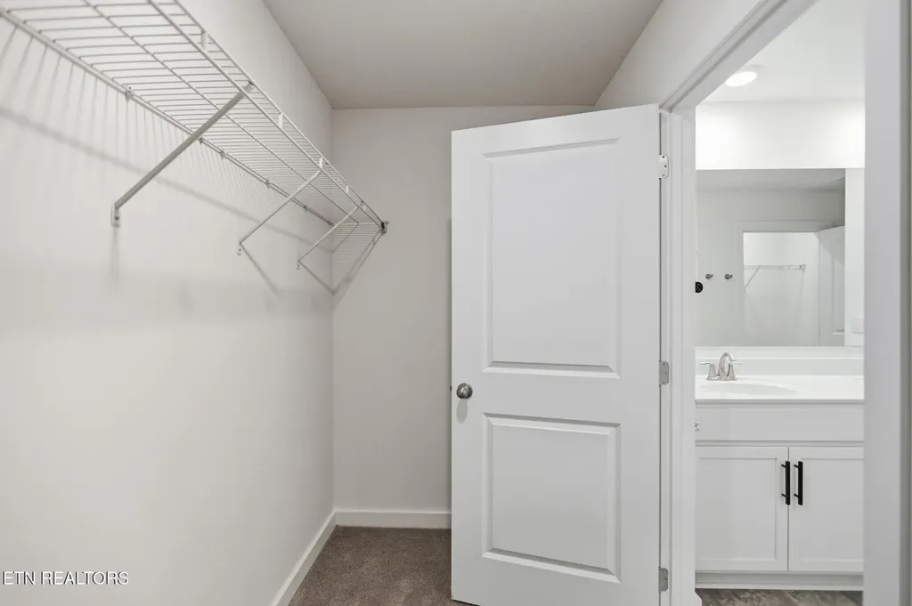 7741 Belhaven Lane Knoxville TN 37918