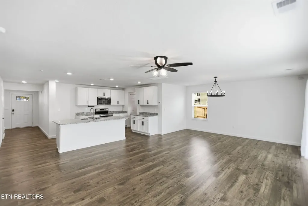 7741 Belhaven Lane Knoxville TN 37918