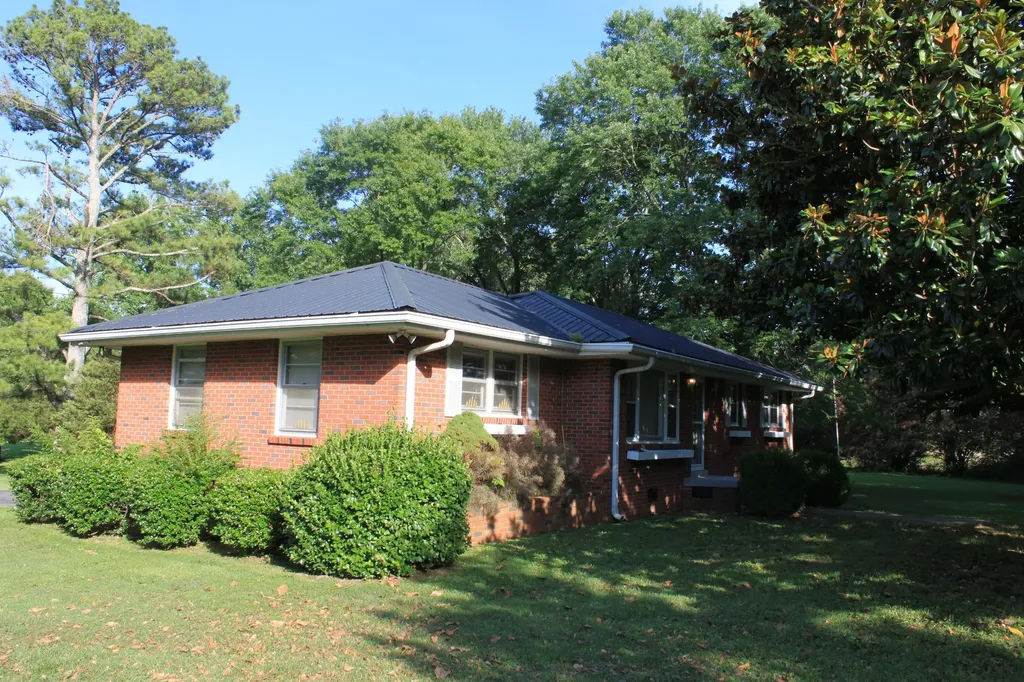 2497 Coles Ferry Pike Lebanon TN 37087