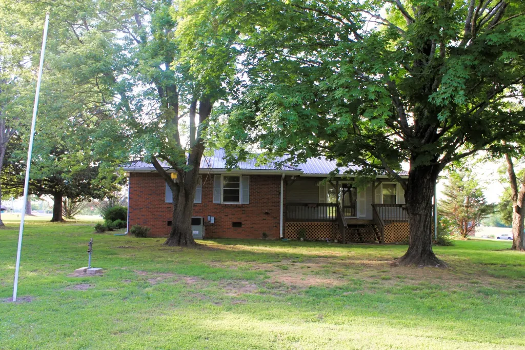 2497 Coles Ferry Pike Lebanon TN 37087