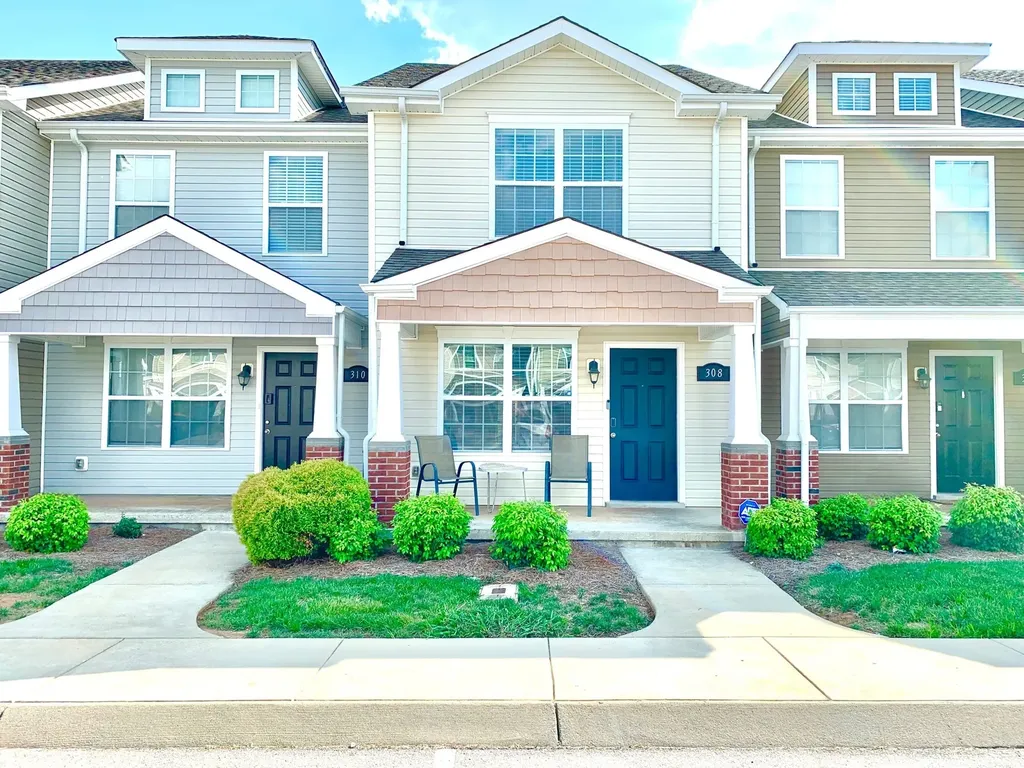 308 Sam Houston Circle Clarksville TN 37040