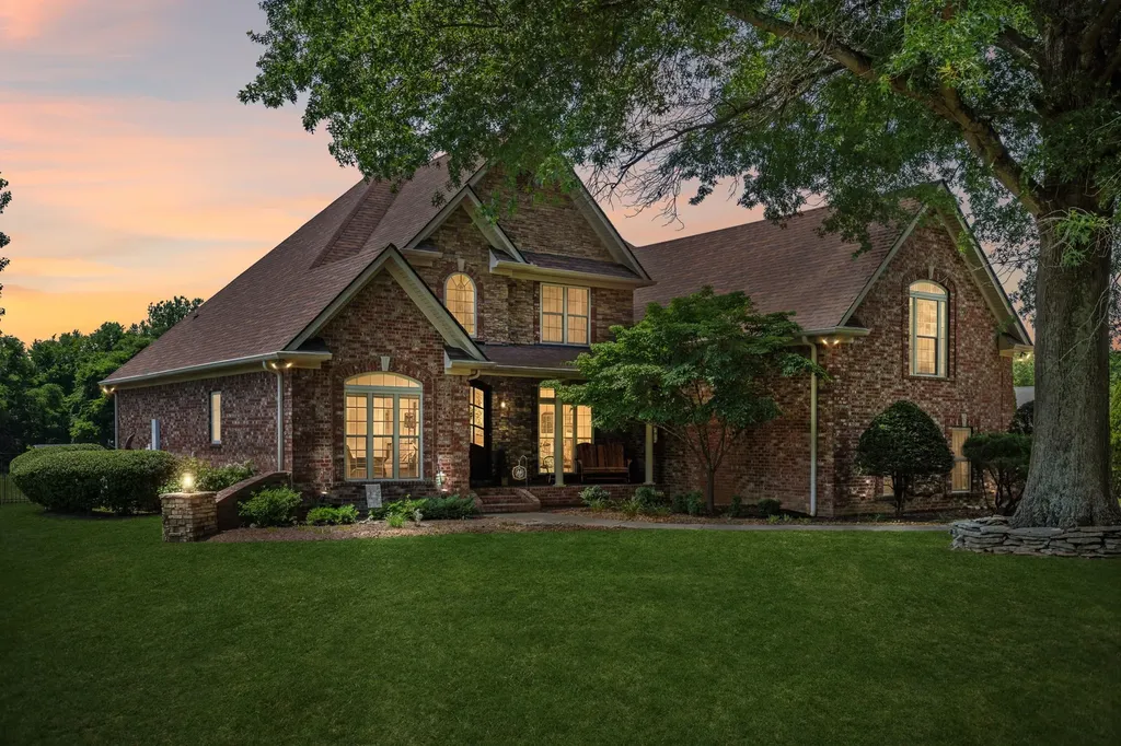 1405 Drakes Creek Road Hendersonville TN 37075