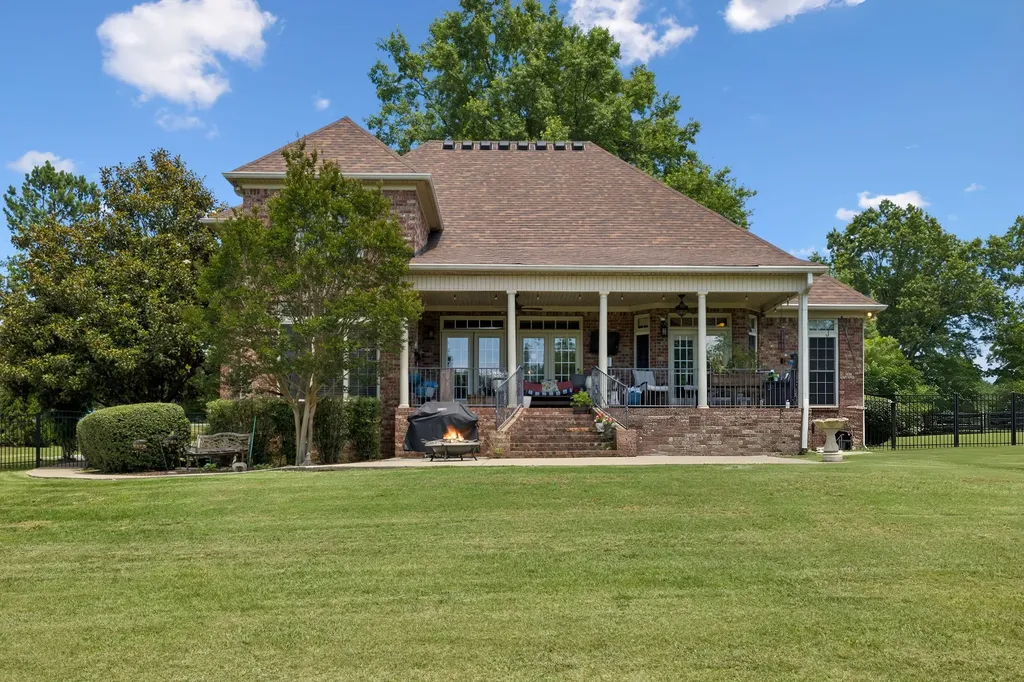 1405 Drakes Creek Road Hendersonville TN 37075