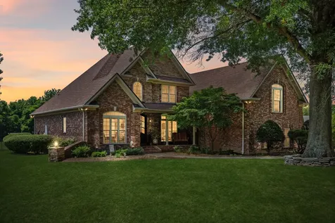 1405 Drakes Creek Road Hendersonville TN 37075
