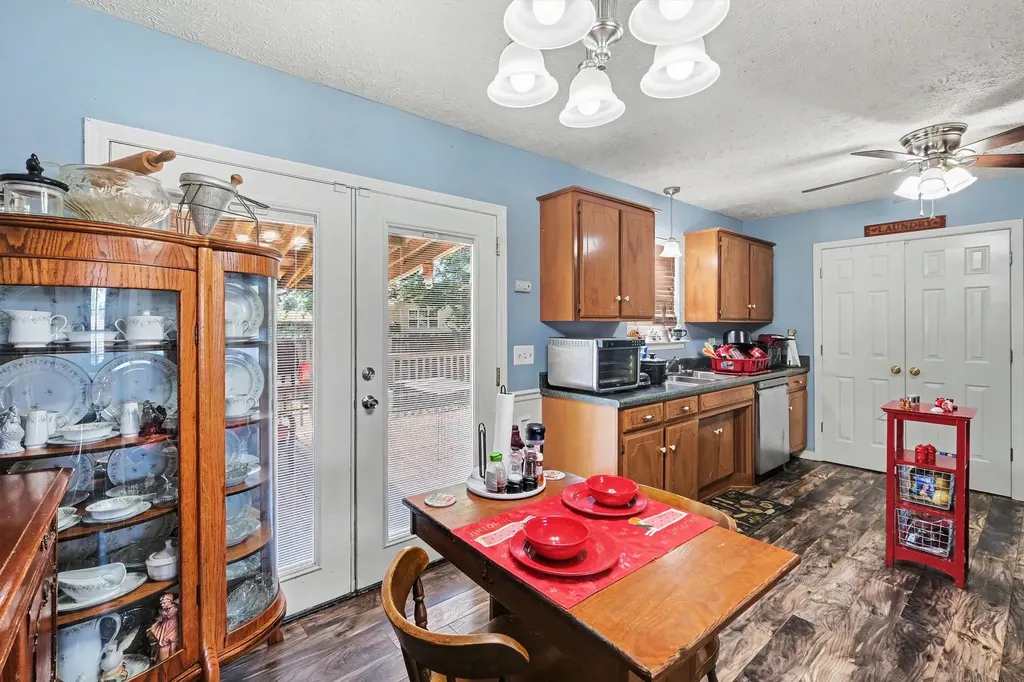 2022 Gardendale Drive Murfreesboro TN 37130