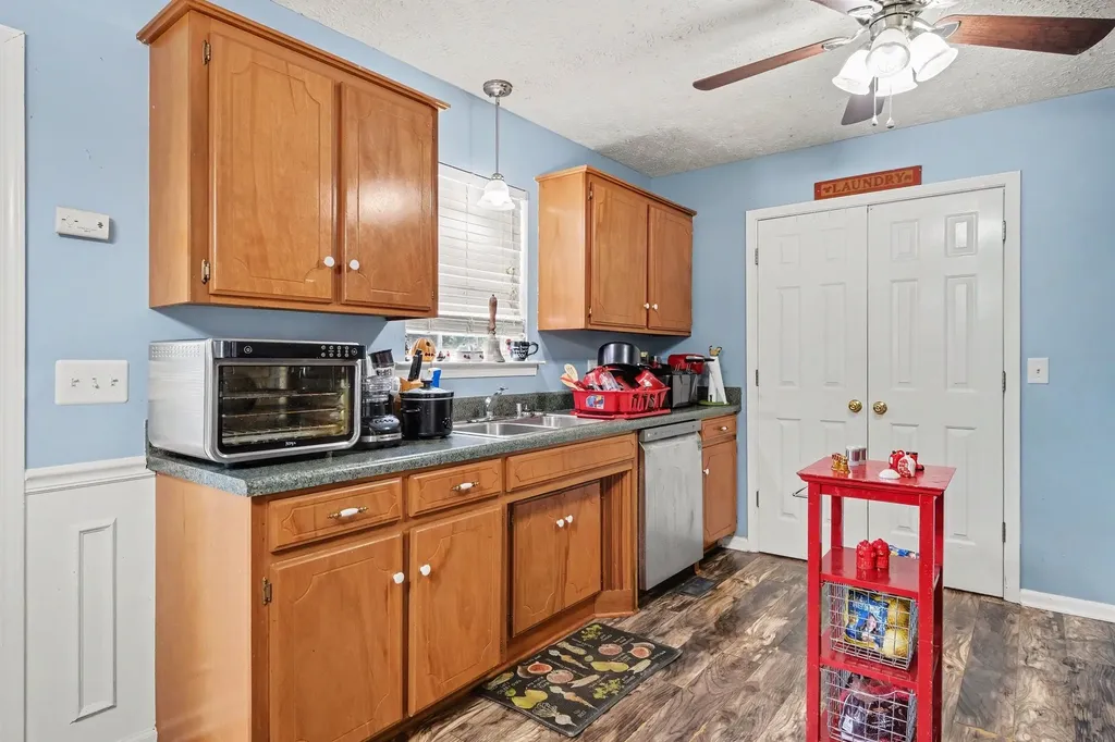 2022 Gardendale Drive Murfreesboro TN 37130