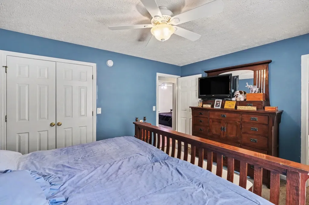 2022 Gardendale Drive Murfreesboro TN 37130