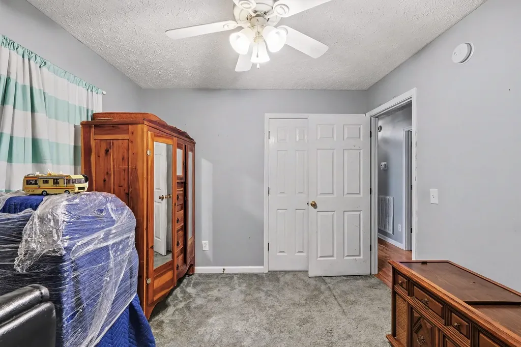 2022 Gardendale Drive Murfreesboro TN 37130