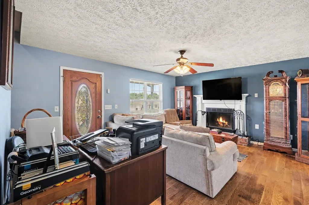 2022 Gardendale Drive Murfreesboro TN 37130