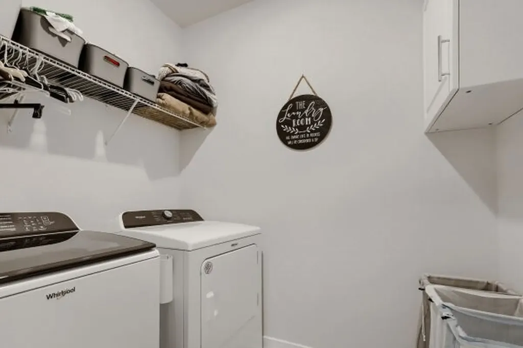 1137 Stoney Brook Pvt Bend Gallatin TN 37066