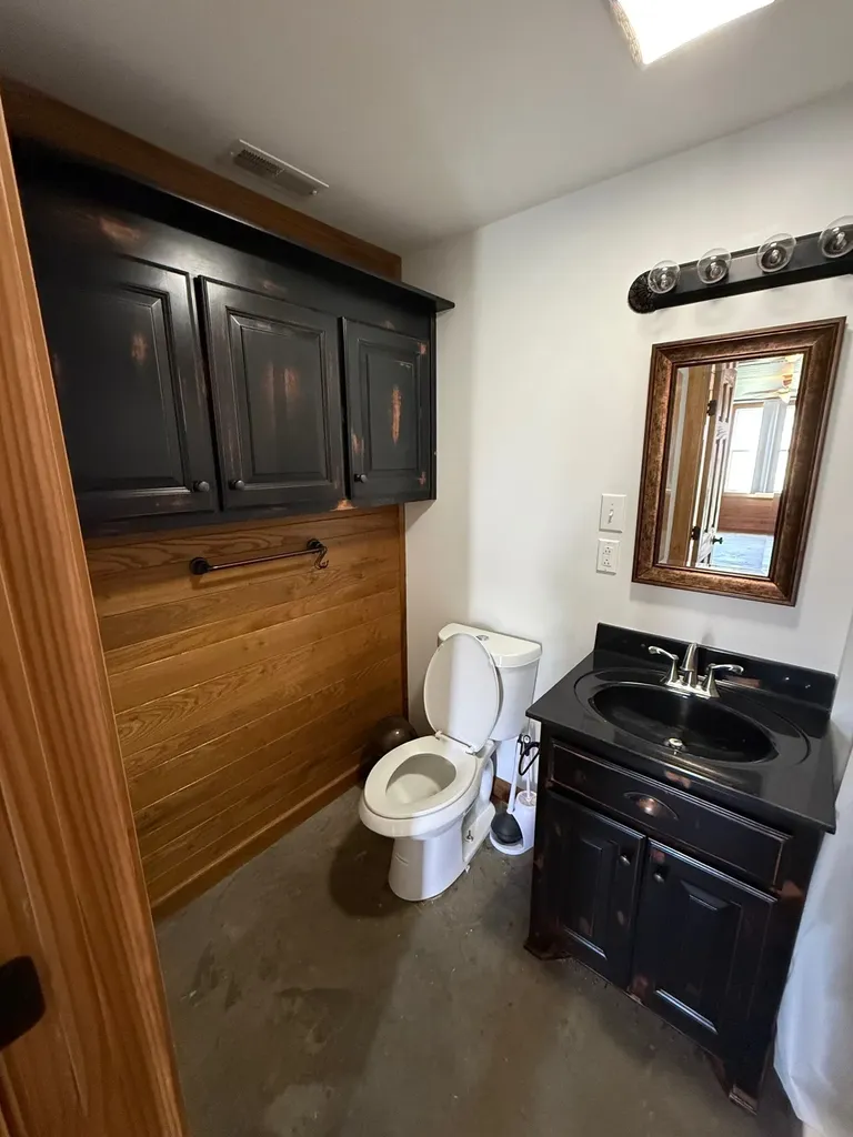 1369 Old Campbellsville Road Pulaski TN 38478