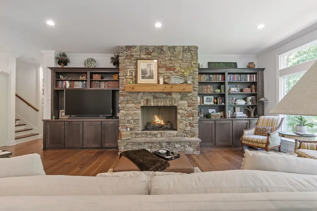 7855 Barnhill Road Primm Springs TN 38476