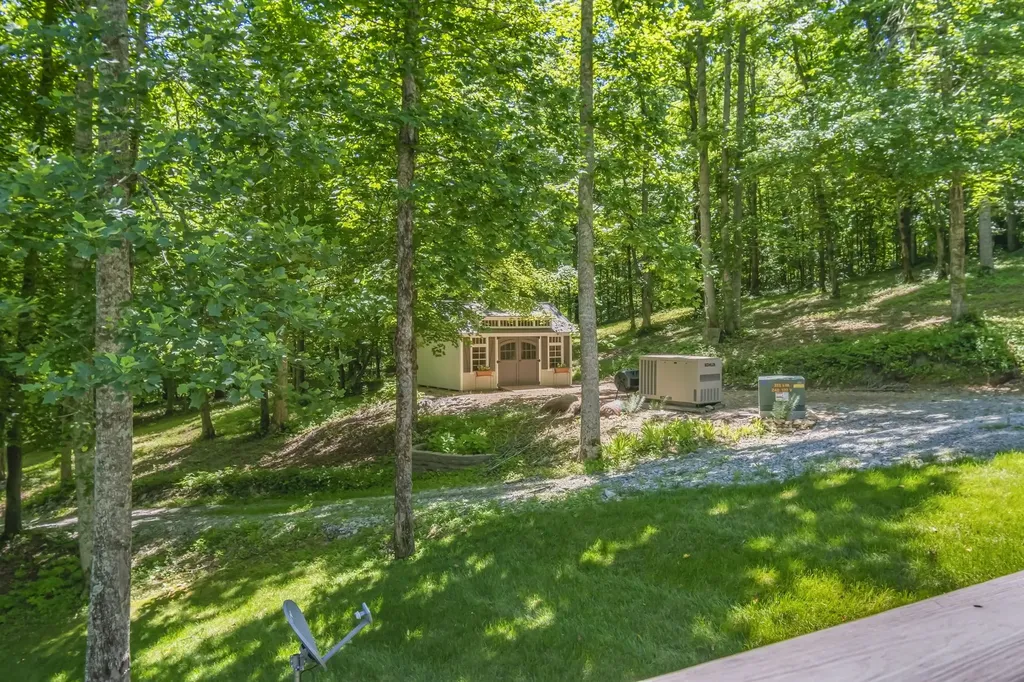 7855 Barnhill Road Primm Springs TN 38476