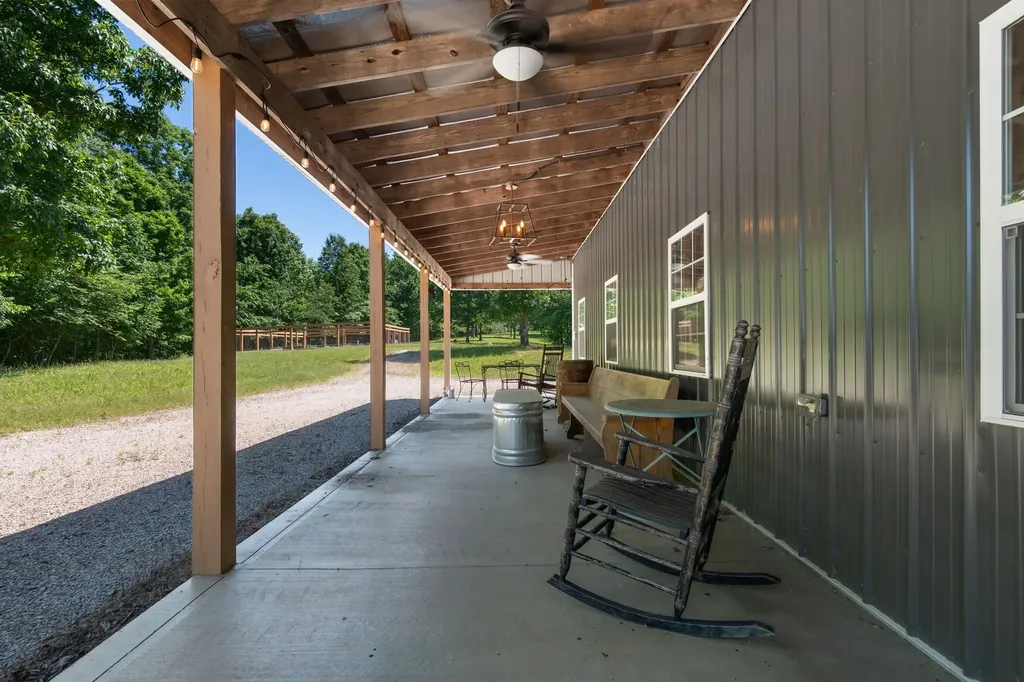 7855 Barnhill Road Primm Springs TN 38476