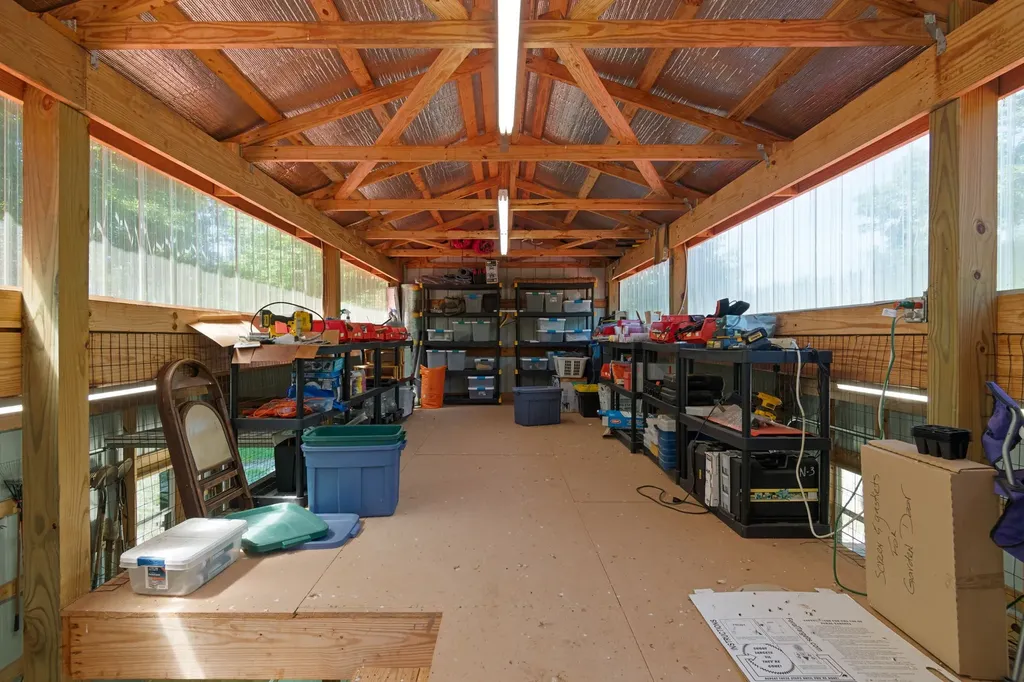 7855 Barnhill Road Primm Springs TN 38476