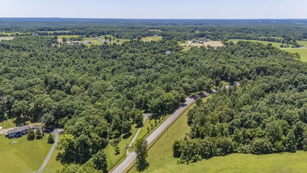 7855 Barnhill Road Primm Springs TN 38476