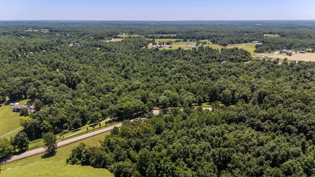 7855 Barnhill Road Primm Springs TN 38476