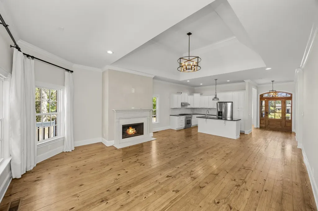 5904 Old Harding Pike Nashville TN 37205