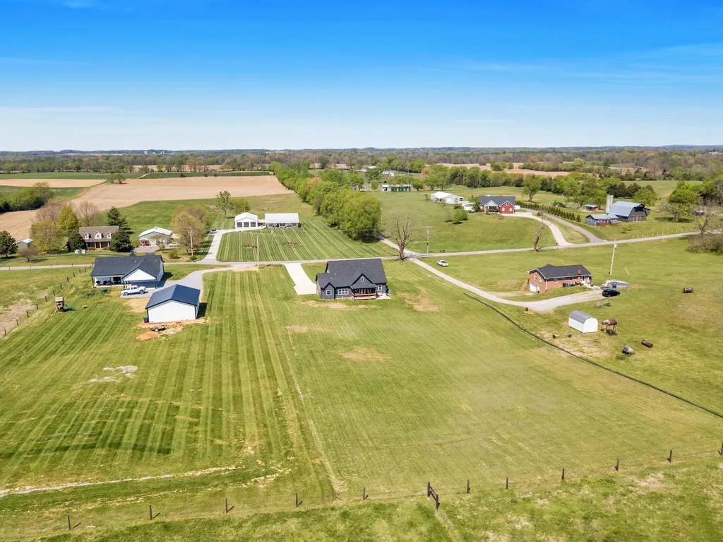 4247 Turnersville Road Cedar Hill TN 37032
