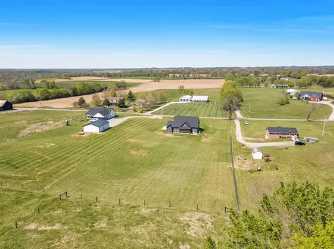 4247 Turnersville Road Cedar Hill TN 37032