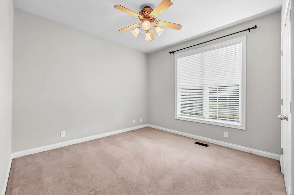 217 Gray Hawk Trail Clarksville TN 37043