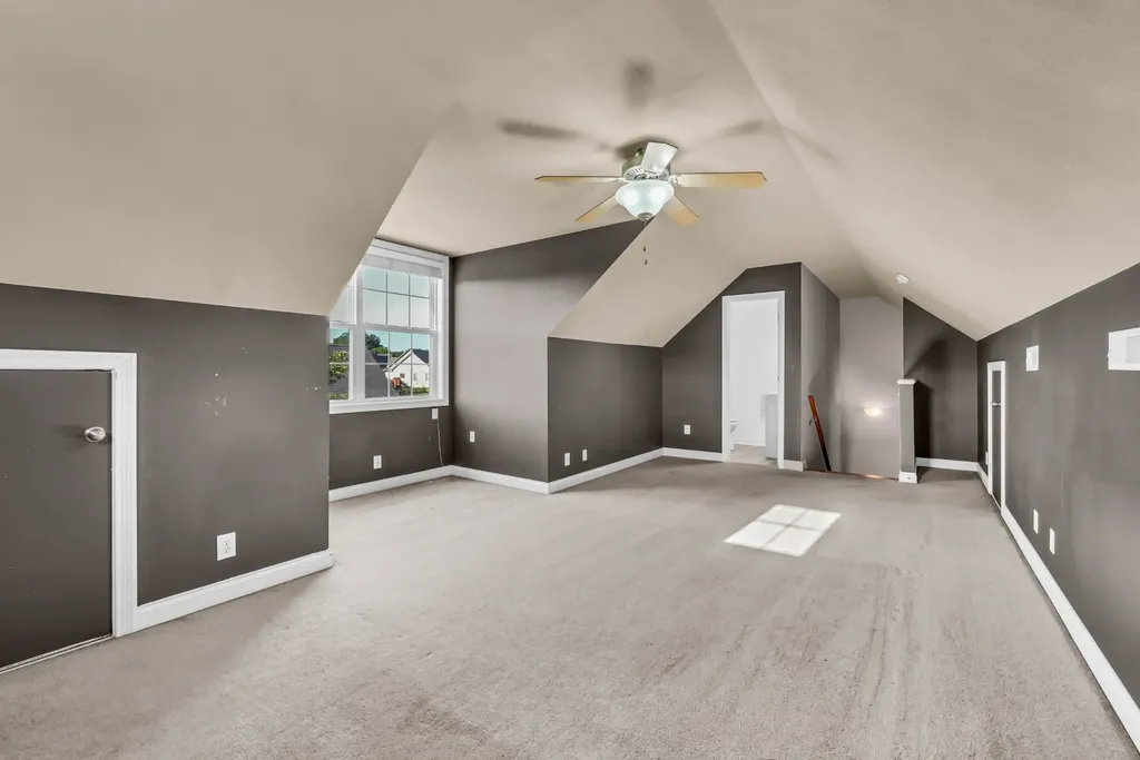 217 Gray Hawk Trail Clarksville TN 37043