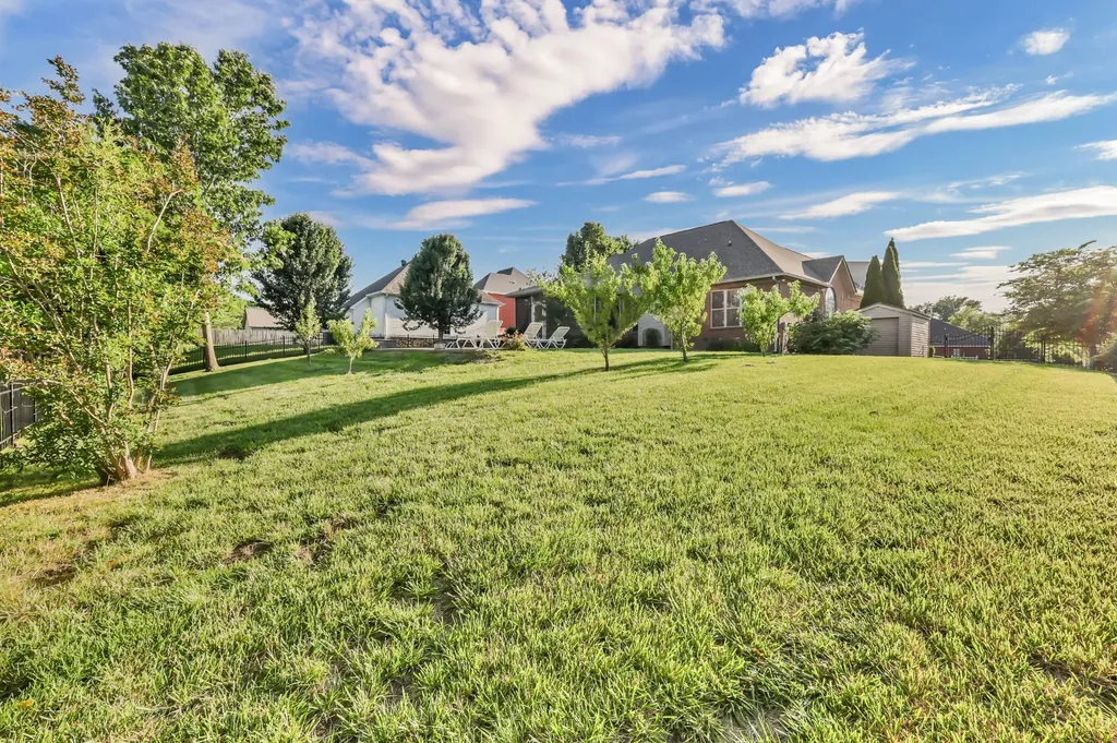217 Gray Hawk Trail Clarksville TN 37043