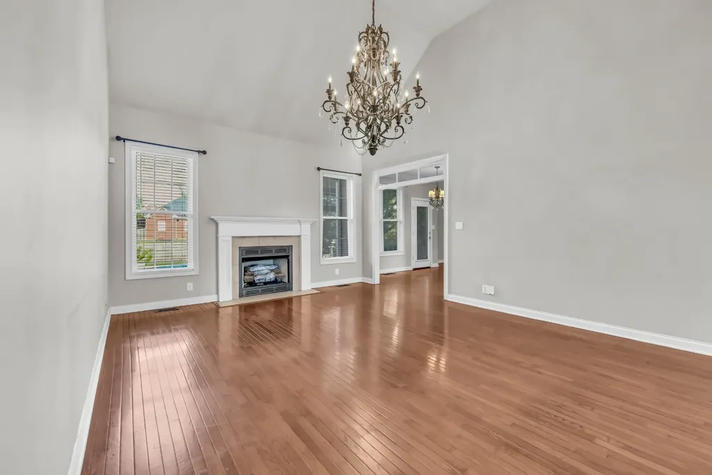 217 Gray Hawk Trail Clarksville TN 37043