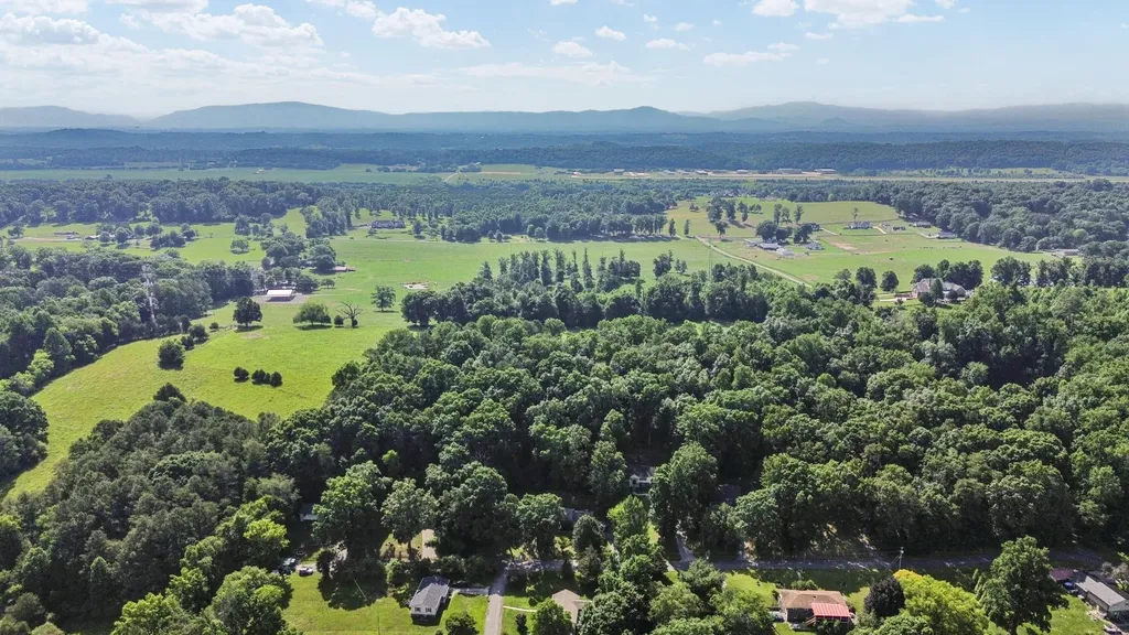 370 Morgan Johnston Circle, NE Cleveland TN 37312
