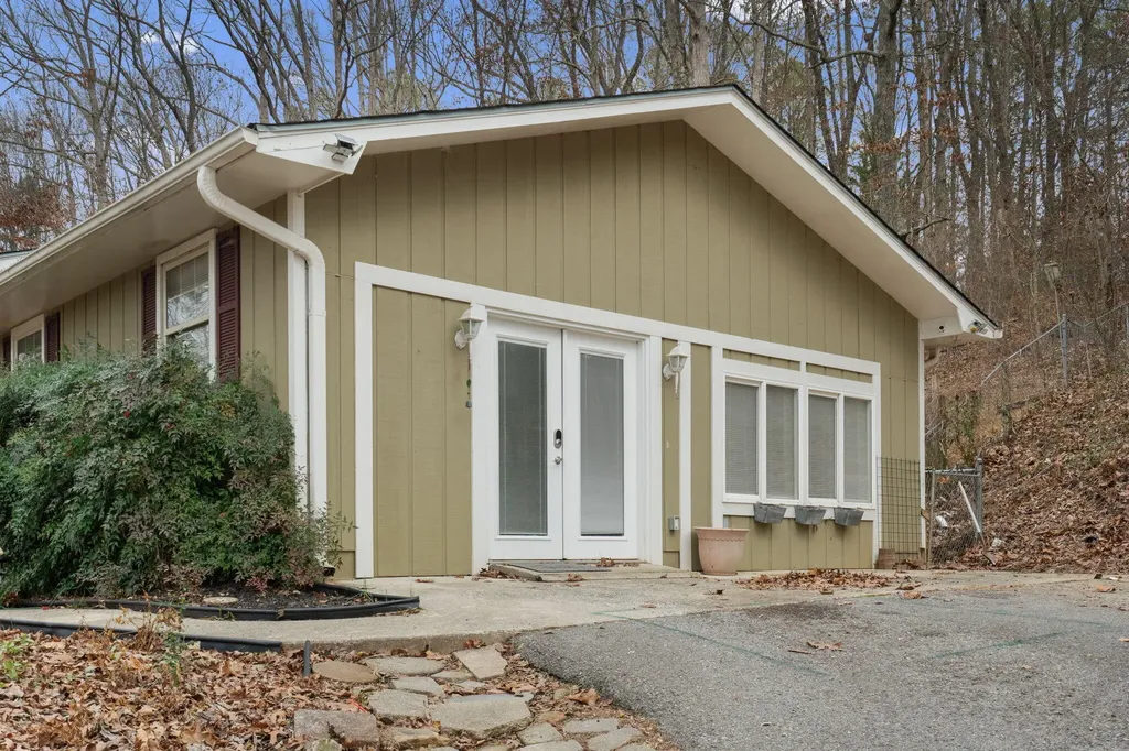 370 Morgan Johnston Circle, NE Cleveland TN 37312