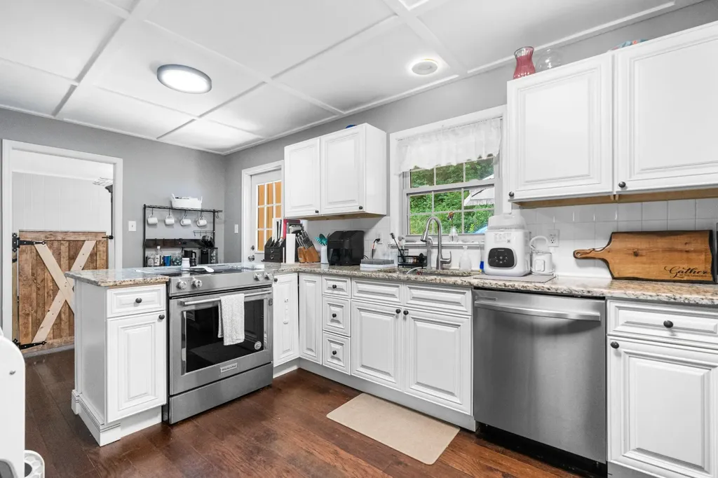 370 Morgan Johnston Circle, NE Cleveland TN 37312