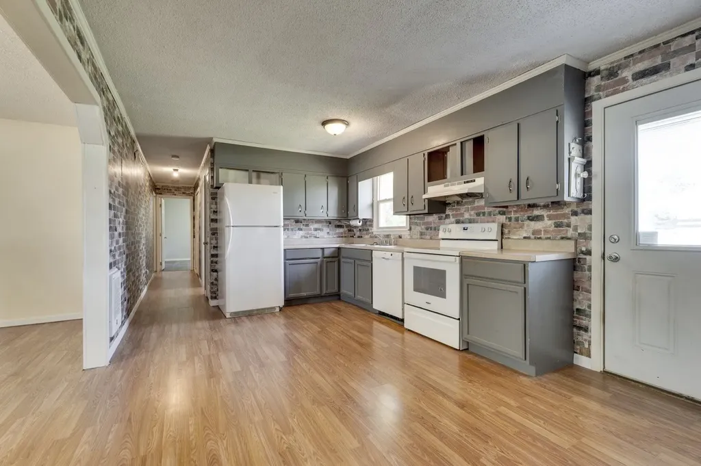932 Coconut Ridge Road Smithville TN 37166
