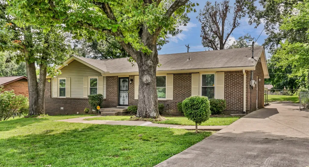 130 Darlene Drive Clarksville TN 37042