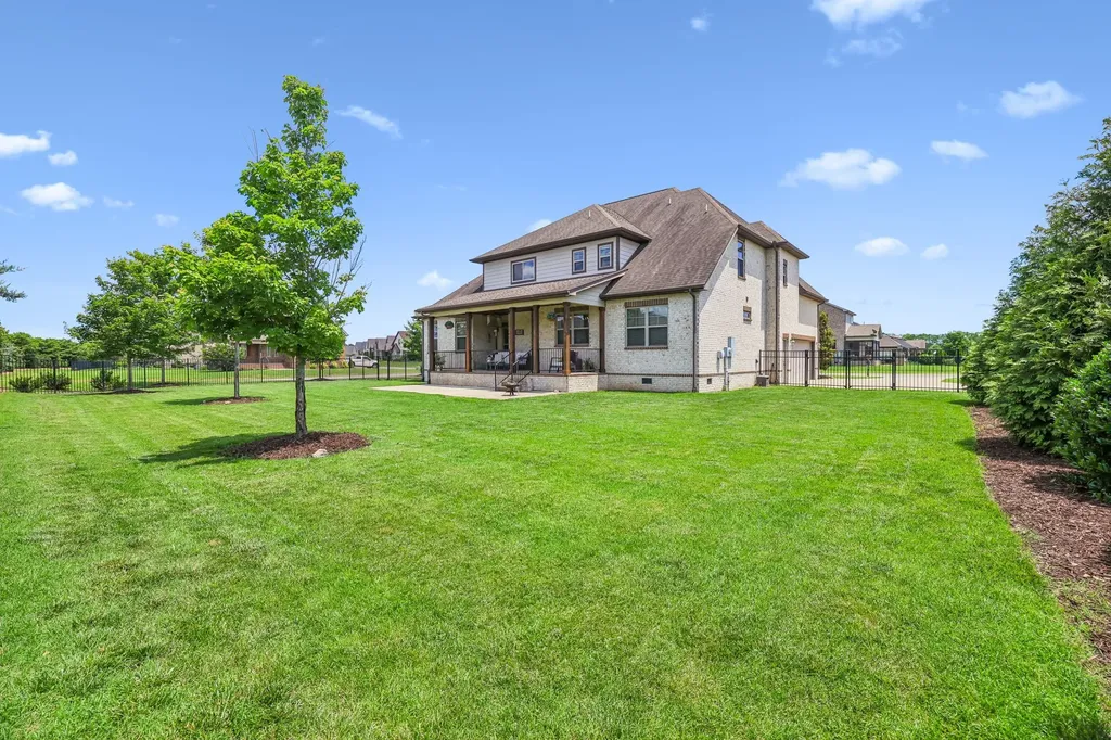 3923 Gilreath Place Murfreesboro TN 37127