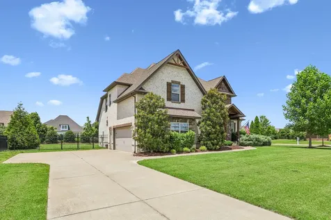 3923 Gilreath Place Murfreesboro TN 37127