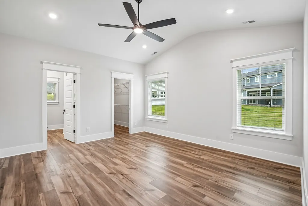 604 Silver Trace White House TN 37188