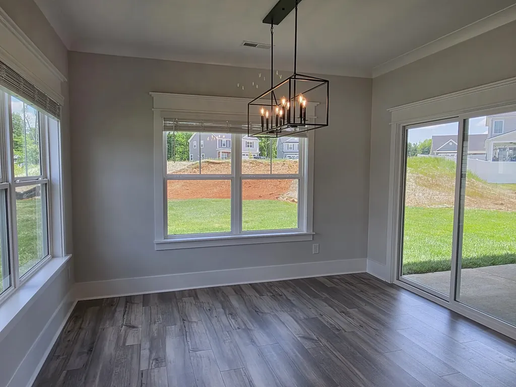 604 Silver Trace White House TN 37188
