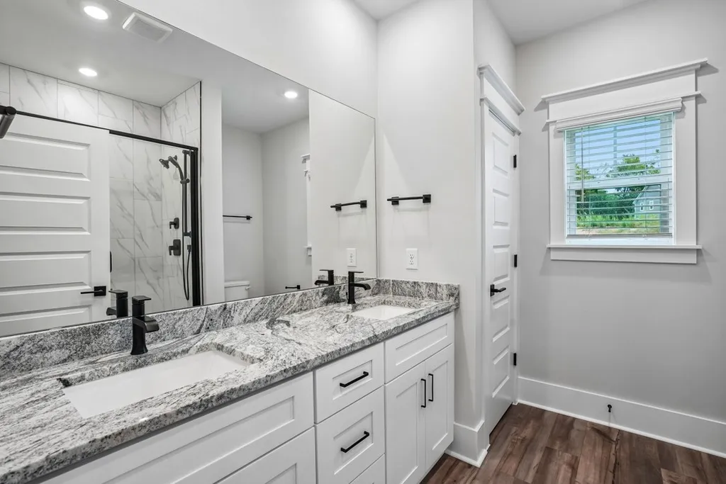 604 Silver Trace White House TN 37188