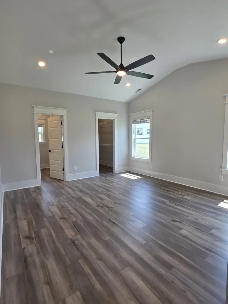 604 Silver Trace White House TN 37188