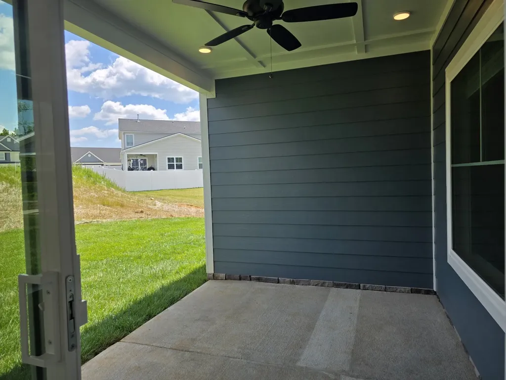 604 Silver Trace White House TN 37188