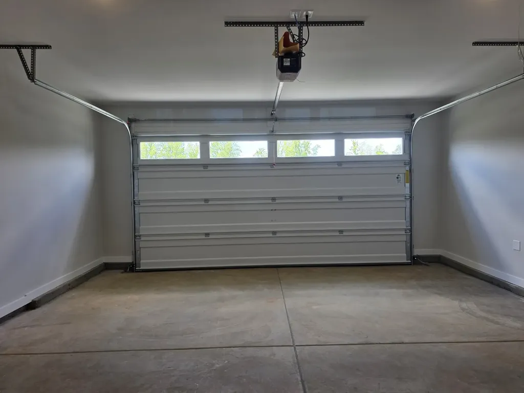 604 Silver Trace White House TN 37188