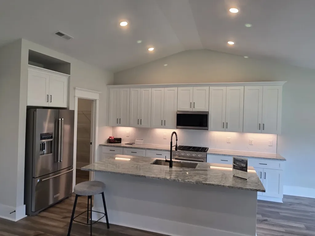 604 Silver Trace White House TN 37188