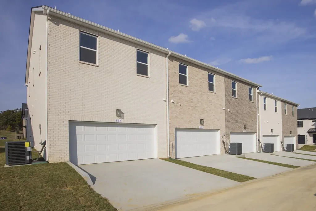 311 Lynwood Station Boulevard Mount Juliet TN 37122