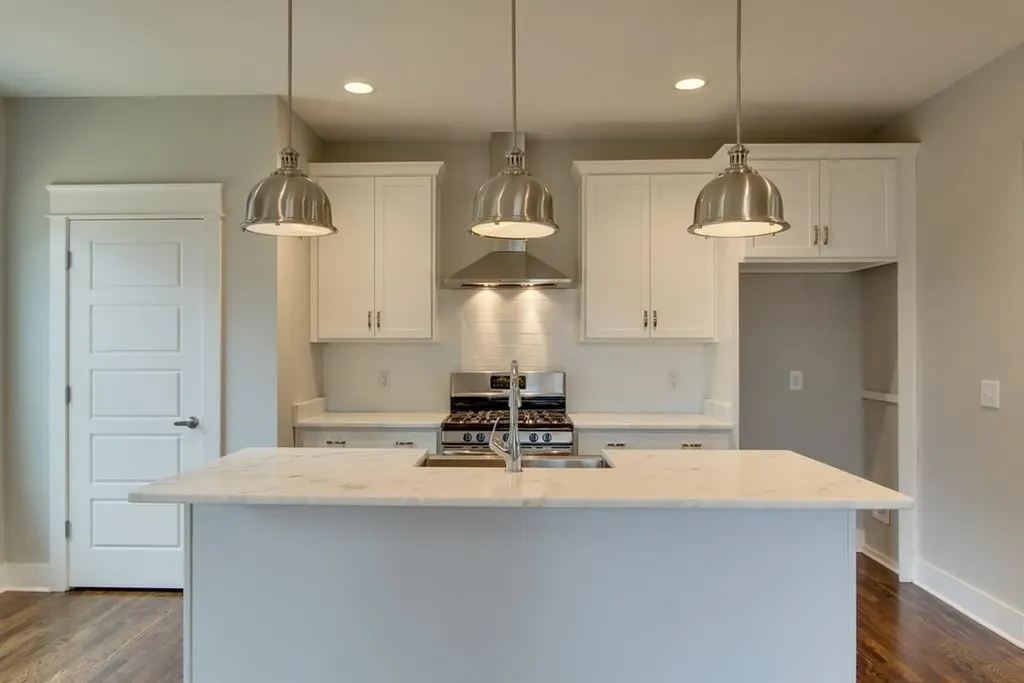 942B Strouse Avenue Nashville TN 37206